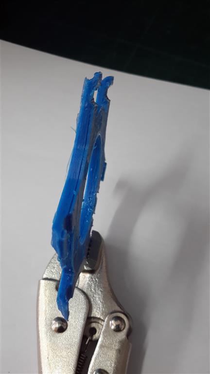 Re-print of platform with ABS at 210C - part lifted off the bed