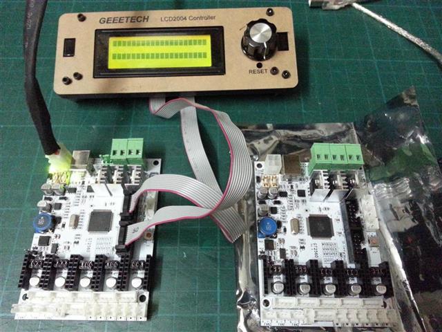 Stock GT2560 - LCD showing blocks