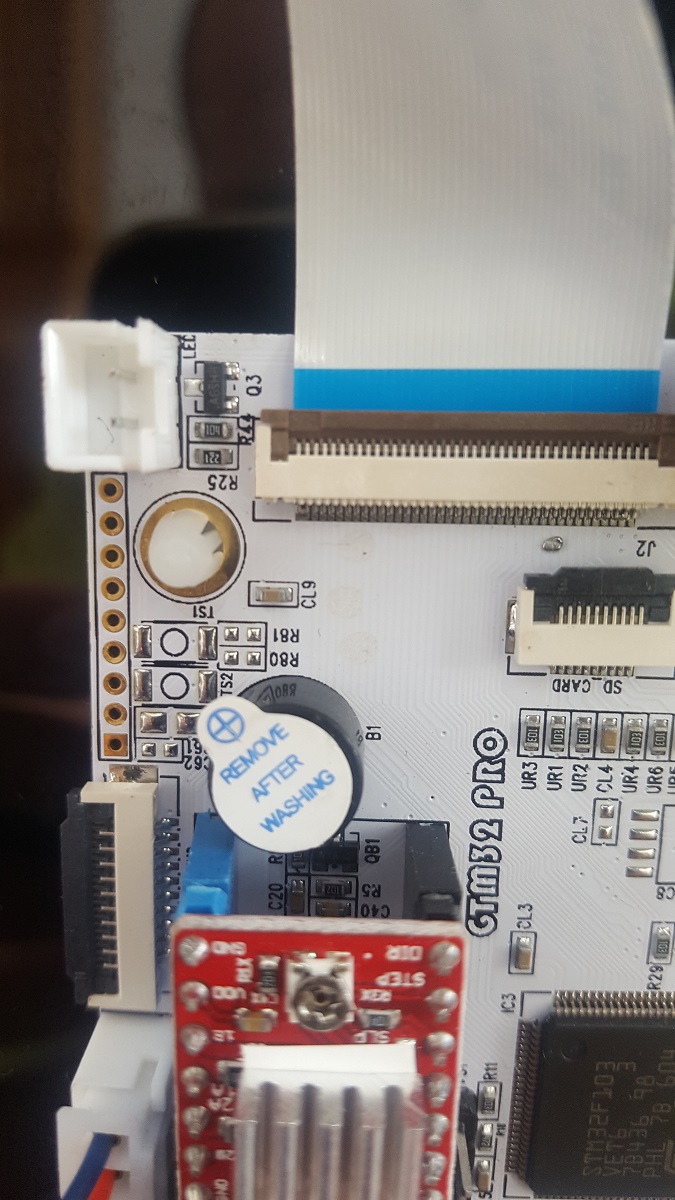close up of 2pin LED connector
