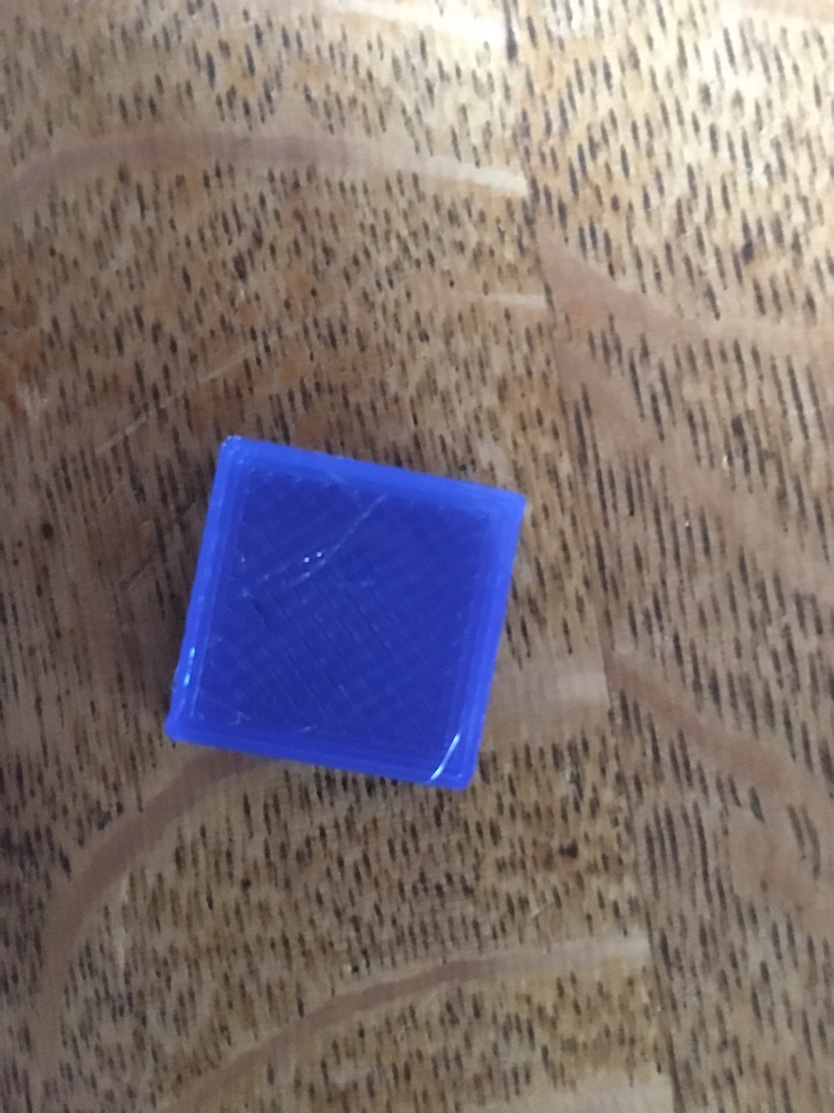 firsts layers are perfect. Extruder is well positioned from bed, and everything is good